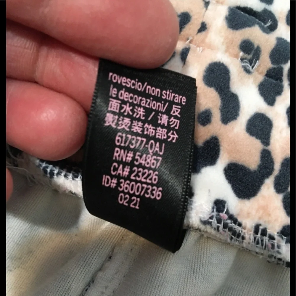 New Victoria's Secret Velour Jogger &. - Picture 6 of 11